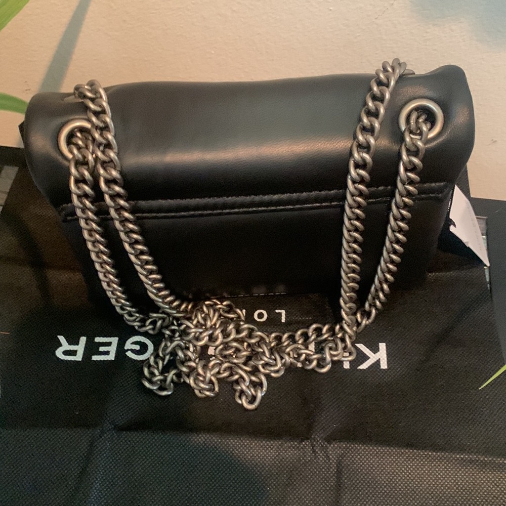 - Kurt Geiger London Mini Kew Leather Shoulder Bag
KURT GEIGER LONDON - Picture 8 of 12